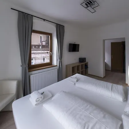 Heimgartl Couette-café 3*