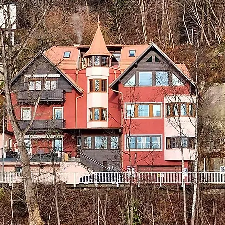 Heimgartl Nocleg ze śniadaniem 3*