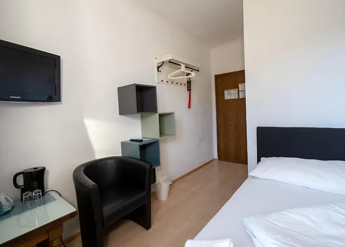 海姆加特酒店 住宿加早餐酒店 3*