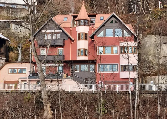 فندق مبيت وإفطار هايمغارتل للمبيت والإفطار