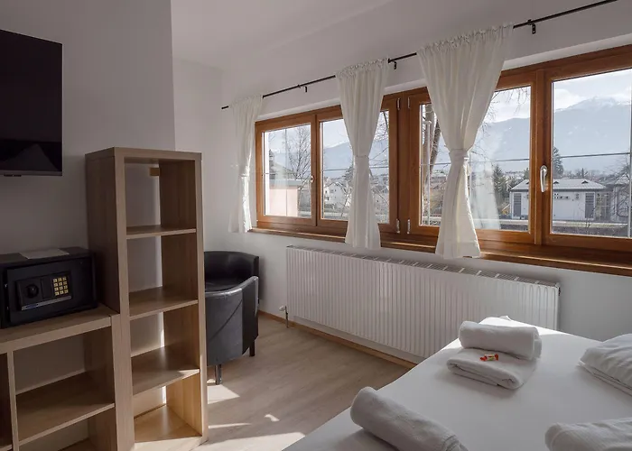 هايمغارتل للمبيت والإفطار 3*